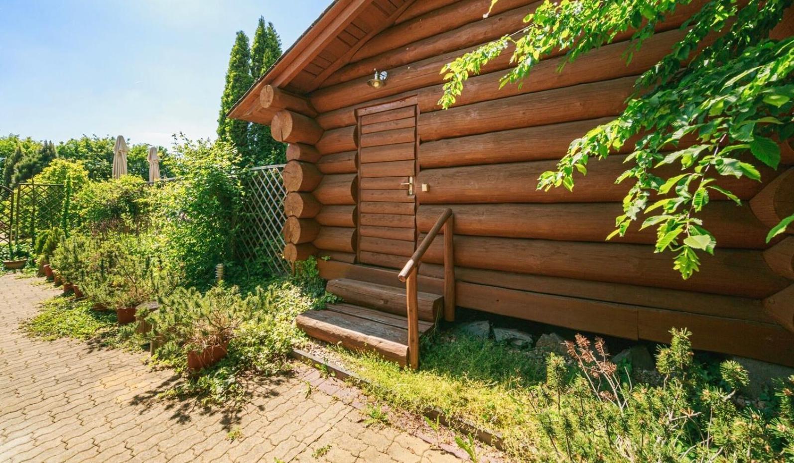 Apartmany, Penzion, Wellness U Zlate Rybky Вишков Экстерьер фото